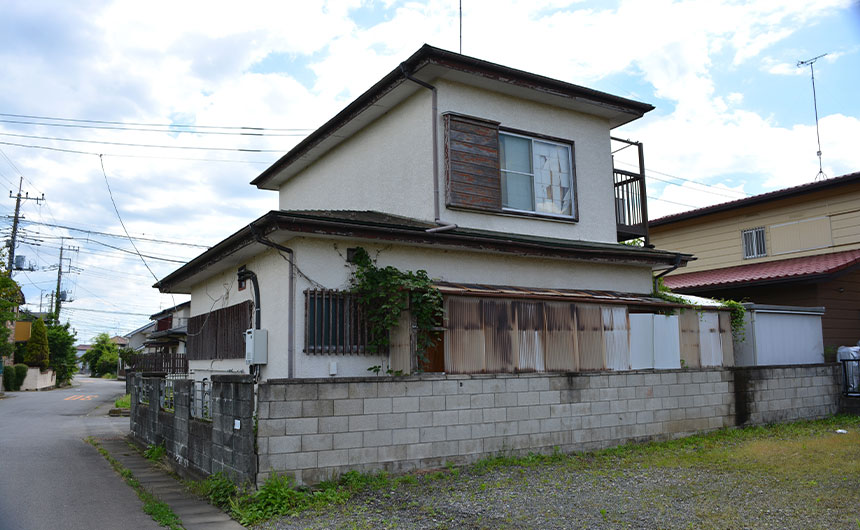 1.山形市にお住まいのM様が「米沢市で相続した老朽化が進む実家を無事に売却できた事例」
